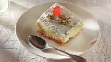 Εκμέκ κανταΐφι: Το παραδοσιακό γλυκό που περνά από γενιά σε γενιά