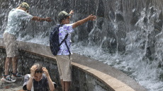 Ρωσία: Πρωτοφανής καύσωνας πλήττει τη Μόσχα - Σπάει το ρεκόρ 30 ετών