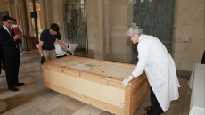 Το Βέλγιο επέστρεψε στην Αίγυπτο μια σαρκοφάγο 3.000 ετών που είχε κατασχεθεί το 2015 