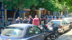 Πυροβολισμοί σε καφετέρια στον Κολωνό - Εμπλέκονται αστυνομικός και πολίτης, και οι δύο τραυματίες
