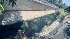 Ρέμα υγειονομική «βόμβα» στο Μαρούσι, αφόρητη δυσοσμία στην περιοχή
