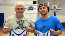 Προπονήθηκε στη Μύκονο ο Σέιν Λάρκιν - Δείτε βίντεο