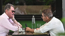 Στάθης Μπαρτζώκας στον Δημήτρη Δανίκα: Από τους 100.000 σχιζοφρενείς οι 500 είναι μέσα