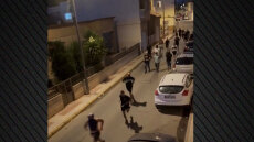 Επεισόδια και συλλήψεις στη Μούρθια μετά το κάλεσμα για «κυνήγι» Βορειοαφρικανών μεταναστών - Δείτε βίντεο