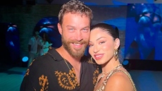 Ο Στέφανος Μιχαήλ παντρεύεται με τη Νάταλι Κάτερ - Το χιουμοριστικό βίντεο με το οποίο το ανακοίνωσαν 