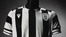 Ο ΠΑΟΚ έκανε τα αποκαλυπτήρια της ασπρόμαυρης ριγέ φανέλας της επετειακής σεζόν 2025-26