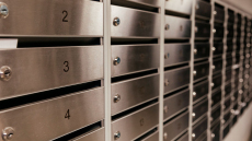 Το Δημόσιο αξιοποιεί σπίτια, χρήματα, κοσμήματα και σκάφη που κατασχέθηκαν από εγκληματικές δραστηριότητες