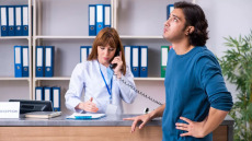 ΕΣΥ: Πειθαρχικές διώξεις χωρίς λόγο καταγγέλλουν οι νοσοκομειακοί γιατροί