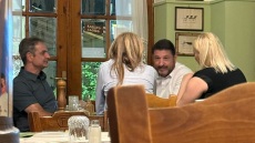 Σε ταβέρνα στη Δραπετσώνα δείπνησαν Μητσοτάκης και Χαρδαλιάς το βράδυ της Τρίτης