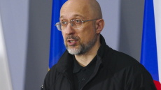 Αλλαγές στην κυβέρνηση του Κιέβου: Ο Ζελένσκι ορίζει τον Σμιχάλ νέο υπουργό Άμυνας