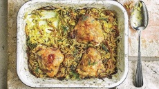 20 συνταγές για να απολαύσετε το κοτόπουλο με ρύζι ή ζυμαρικά