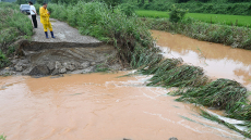 Ρεκόρ βροχοπτώσεων στη Νότια Κορέα - Δύο νεκροί
