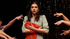 Η Μελίνα Νικολαΐδη ενσάρκωσε τη Μήδεια σε θεατρική παράσταση της σχολής της: «Ευγνώμων για όλα» έγραψε