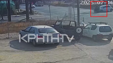 Ιεράπετρα: Οδηγός μηχανής πέφτει στο οδόστρωμα μετά από σύγκρουση και διερχόμενο ΙΧ περνά από πάνω του, δείτε βίντεο