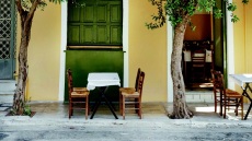 Το χρονολόγιο της αθηναϊκής ταβέρνας: Από τη γέννηση της το 1880, στο σήμερα