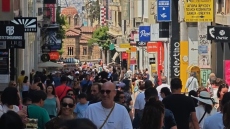 Μεγάλη η προσέλευση των καταναλωτών στα καταστήματα την Κυριακή 20 Ιουλίου - Μέχρι τι ώρα θα παραμείνουν ανοιχτά