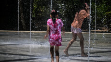 Ξεπέρασε τους 40 βαθμούς η θερμοκρασία σήμερα - Χάρτης με τις 8 «κόκκινες» περιοχές