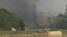 Μαίνεται η φωτιά στο Βαρικό Φλώρινας - Επιχειρεί η Πυροσβεστική
