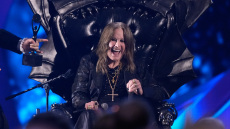 Όζι Όσμπορν: Η ζωή και η κληρονομιά του «πρίγκιπα του σκότους» - Οι Black Sabbath, το reality σόου και το διπλό Hall of Fame