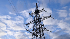 Ενέργεια: Ανεβαίνει στην ελληνική αγορά το ρεύμα, πέφτει στην Ευρώπη το φυσικό αέριο