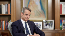 Ο Kυριάκος Μητσοτάκης στο WhatsApp: «Άμεσος τρόπος για να επικοινωνούμε, κάντε εγγραφή»