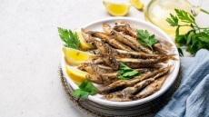 12 συμβουλές για τέλεια τηγανητά ψάρια στο σπίτι