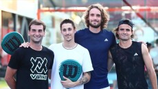 Τσιτσιπάς: Έκανα λάθος και έπρεπε να απολογηθώ στον πατέρα μου - Τι είπε για τα αρνητικά σχόλια του Ιβανίσεβιτς και τον Παγώνη