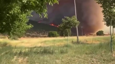 Χωρίς ενεργό μέτωπο η φωτιά στον Φενεό - Στο νοσοκομείο ένας πυροσβέστης με ελαφρά εγκαύματα 
