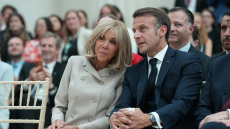  Μήνυση των  Μακρόν σε Αμερικανίδα ινφλουένσερ που διέδιδε ότι η Μπριζίτ γεννήθηκε άνδρας
