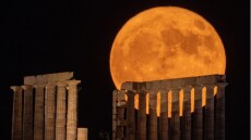 Αυγουστιάτικη πανσέληνος σε αρχαιολογικούς χώρους με ελεύθερη είσοδο και εκδηλώσεις 