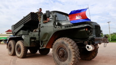 Οι εχθροπραξίες Ταϊλάνδης-Καμπότζης συνεχίζονται για 2η ημέρα, τουλάχιστον 16 νεκροί