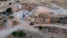 Σαλαμίνα: Σύλληψη τριών οδηγών φορτηγών για απόρριψη στερεών αποβλήτων σε λατομείο - Βίντεο ντοκουμέντο  

