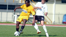 «Έφυγε» από τη ζωή στα 42 του ο Ζαν Μαρί Σιλά - Είχε ανεβάσει με γκολ του στην Α' Εθνική τον Εργοτέλη - Βίντεο, φωτογραφίες 