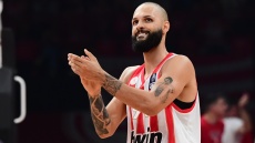 Φουρνιέ: «Μπορούν να κάτσουν μαζί σε αγώνα της εθνικής οι οπαδοί του Παναθηναϊκού και του Ολυμπιακού;»