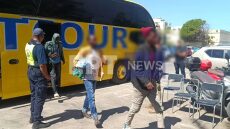 Αναχωρούν σήμερα 350 μετανάστες από την Κρήτη με αρματαγωγό του Πολεμικού Ναυτικού