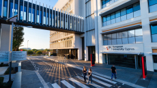 Σπούδασε στη Νομική Σχολή του Ευρωπαϊκού Πανεπιστημίου Κύπρου 