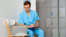 «Καμπανάκι» για το ΕΣΥ: 300 κενές θέσεις στις Σχολές Νοσηλευτικής φέτος