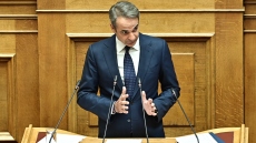 Μητσοτάκης σε Βελόπουλο: Απίστευτες σαχλαμάρες να συνδέονται οι πυρκαγιές με τις ανεμογεννήτριες 