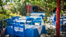 25 ταβέρνες στη Στερεά Ελλάδα για σούβλα, γάστρα, κάρβουνα, τηγάνι και παστό