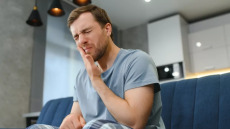 Πονόδοντος: Οι 7 πιο συχνές αιτίες – Πώς να τον αντιμετωπίσετε