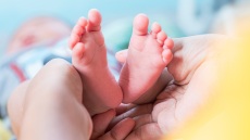 Αγοράκι γεννήθηκε από κατεψυγμένο έμβρυο 30 ετών στις ΗΠΑ