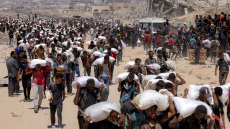 Μέση Ανατολή: Κάτοικοι της Πόλης της Γάζας εγκαταλείπουν τις εστίες τους, ενώ οι Ισραηλινοί συνεχίζουν τους βομβαρδισμούς