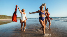 Κολπική ξηρότητα: 4 τρόποι να την αντιμετωπίσετε το καλοκαίρι
