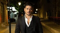  O Stan ανέβασε φωτογραφίες από τα παιδικά του χρόνια 