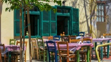 15 ταβέρνες στη Θεσσαλονίκη για κρέας, θαλασσινά και μαγειρευτά