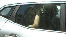 Παλαιό Φάληρο: «Σε ρηχά νερά ο πνιγμός, ερευνάται η μητέρα να ήθελε να ξεφορτωθεί το παιδί», λέει ο ιατροδικαστής Γαλεντέρης