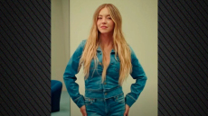 Ο Τραμπ υπερασπίζεται τη Σίντνεϊ Σούινι: Αν ψηφίζει Ρεπουμπλικανούς, η διαφήμισή της είναι φανταστική