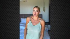 Η Ιωάννα Τούνη κοιμάται στο ίδιο δωμάτιο με τον γιο και τον γυμναστή της: «Αρρωστημένα μυαλά, είναι κολλητός μου από τα 17» ξεκαθαρίζει