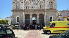 Μεσολόγγι: Τελευταίο «αντίο» στην Αθηνά Παπαχρήστου - Ήχησε η σειρήνα του ασθενοφόρου που δώρισε στο ΕΚΑΒ