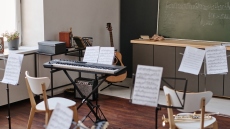 Μουσικά σχολεία: Ενισχύονται με νέα όργανα και εξοπλισμό